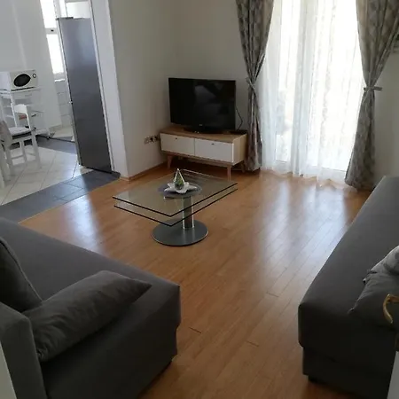 Apartman G&L Apartment Grebastica Exterior photo